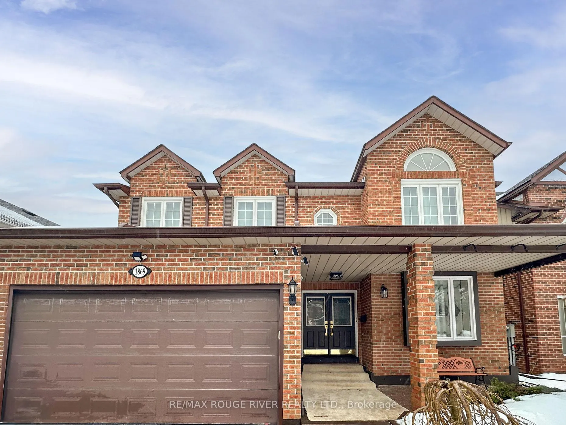 Photo 1 of Unit Basement #2, 1869 Brookshire Square, Pickering, Liverpool — HOMEH
