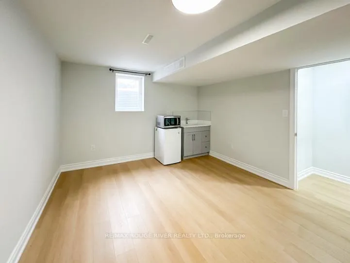 Photo 4 of Unit Basement #2, 1869 Brookshire Square, Pickering, Liverpool — HOMEH