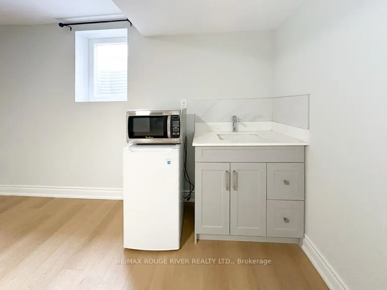 Photo 7 of Unit Basement #2, 1869 Brookshire Square, Pickering, Liverpool — HOMEH