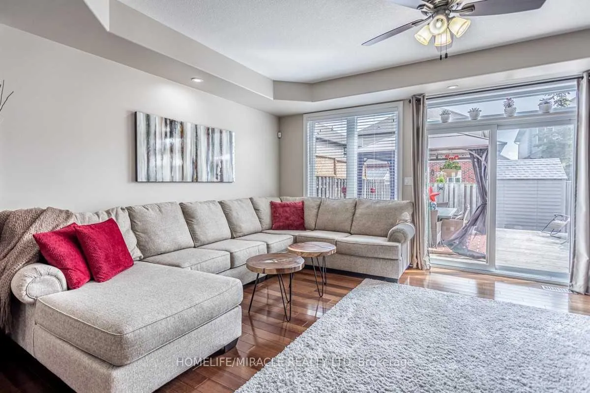 Photo 15 of 94 Fall Fair Way, Hamilton, Binbrook — HOMEH