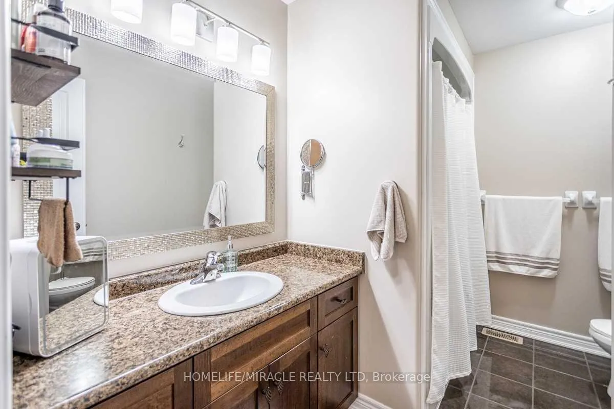 Photo 26 of 94 Fall Fair Way, Hamilton, Binbrook — HOMEH