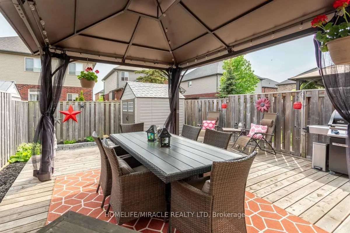 Photo 33 of 94 Fall Fair Way, Hamilton, Binbrook — HOMEH
