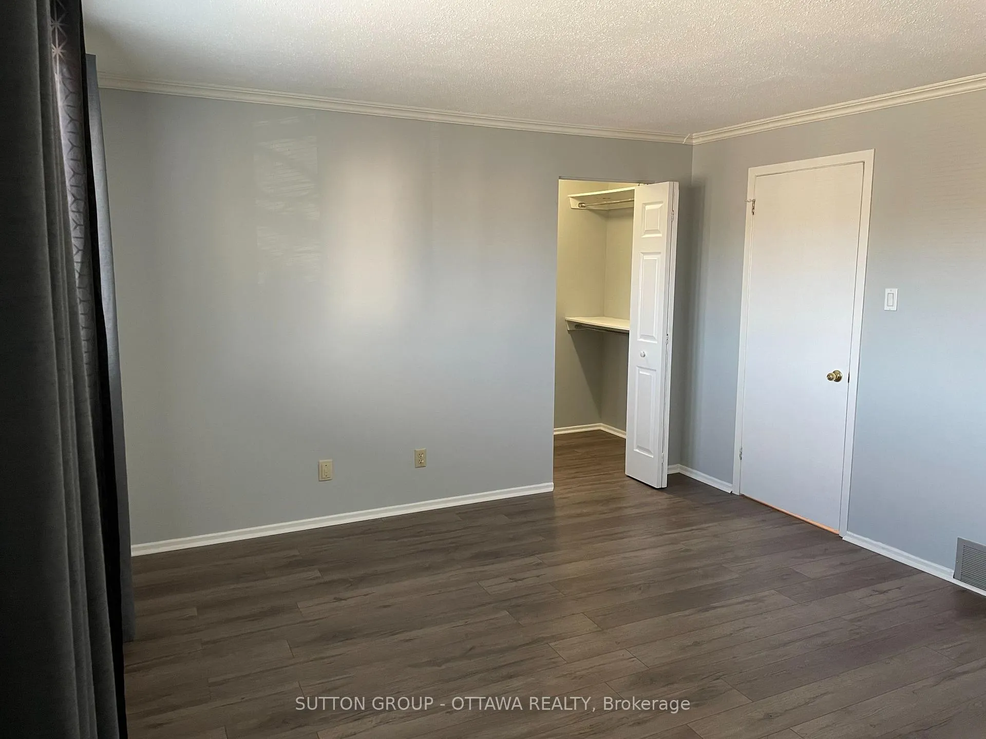 Photo 15 of 1191 Grenoble Crescent, Ottawa, Orleans Wood — HOMEH