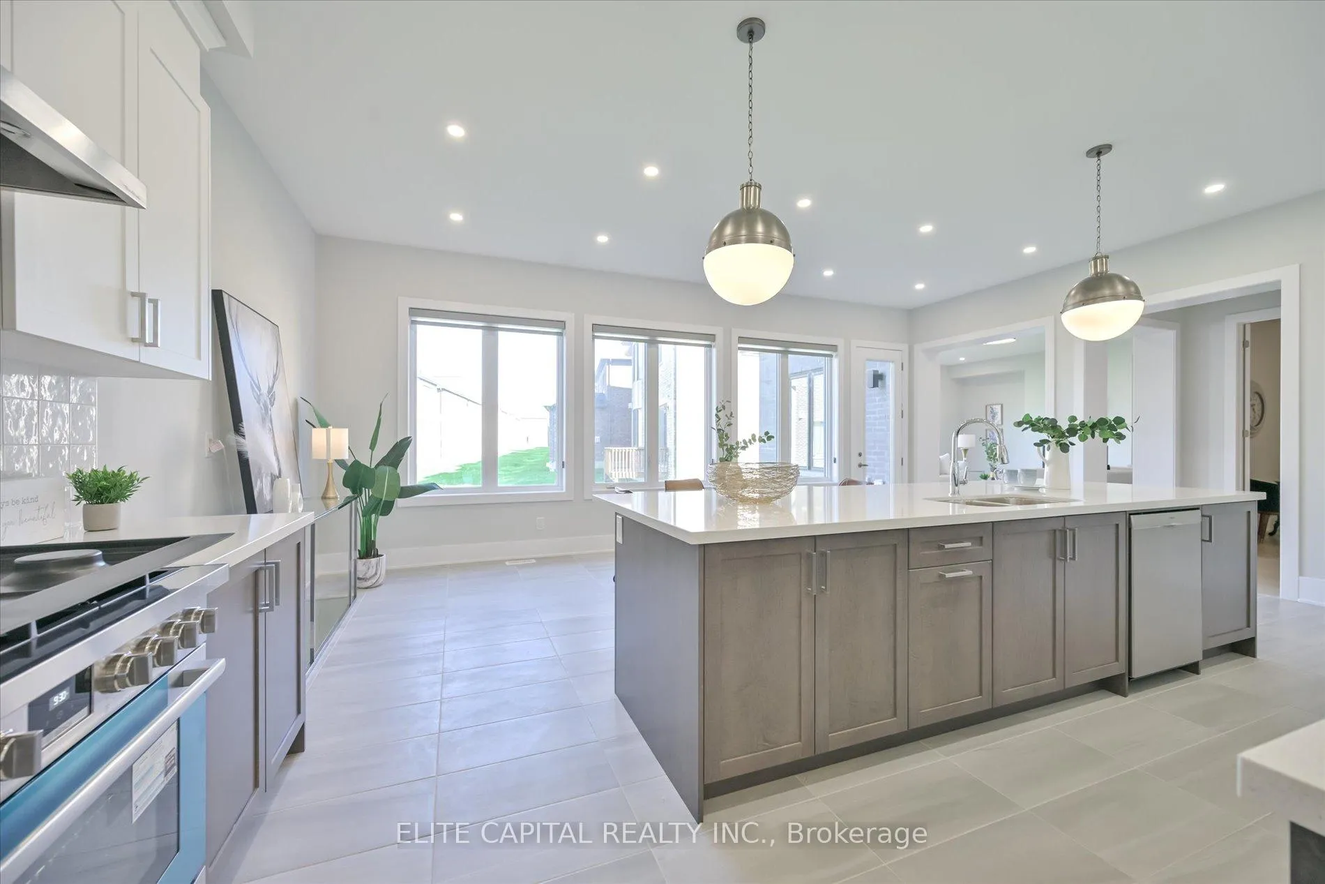 Photo 12 of 45 Godfrey Willis Drive, Markham, Angus Glen — HOMEH
