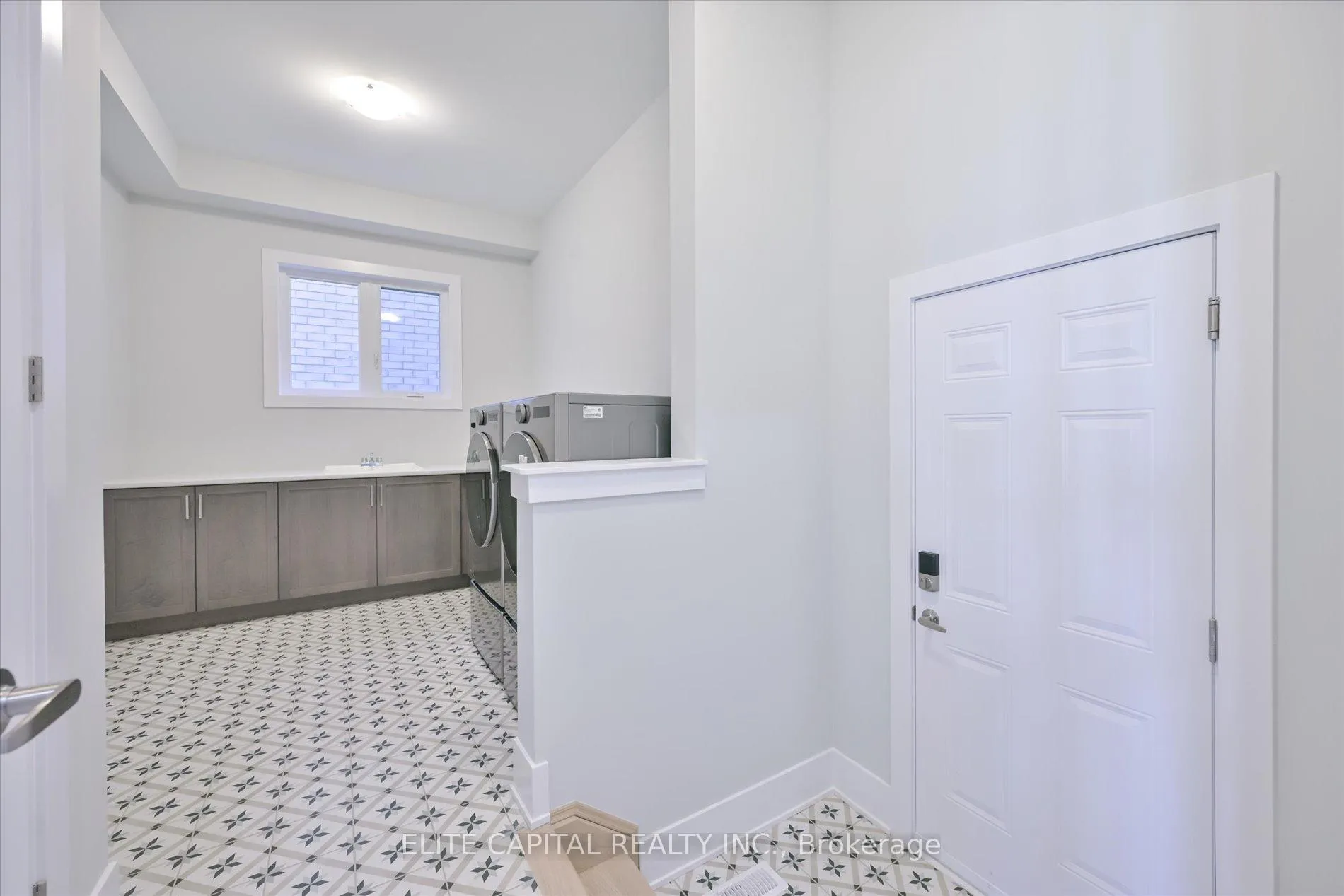 Photo 19 of 45 Godfrey Willis Drive, Markham, Angus Glen — HOMEH