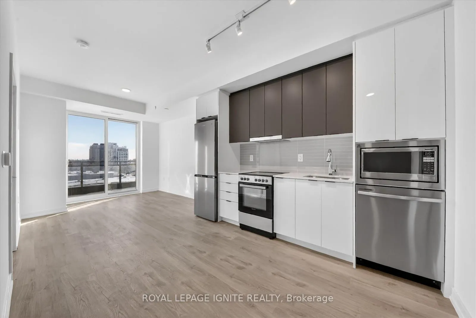 Photo 6 of Unit B-623, 9751 Markham Road, Markham, Greensborough — HOMEH
