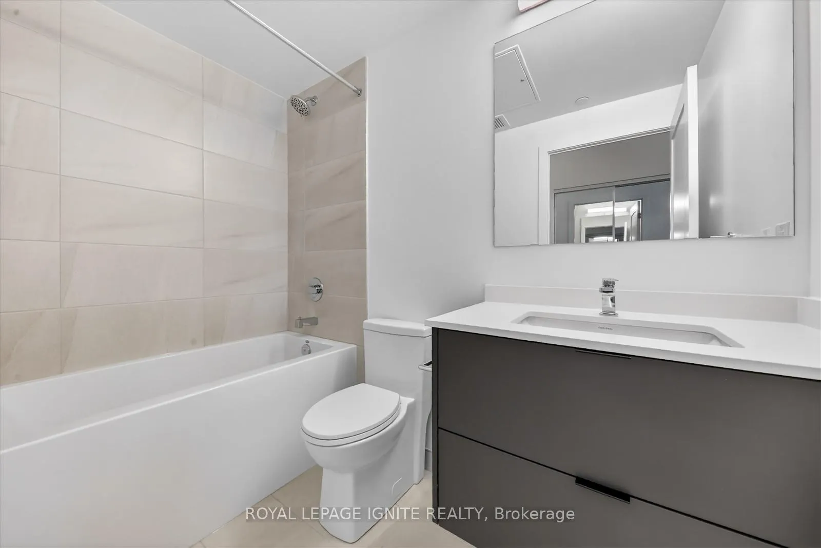 Photo 12 of Unit B-623, 9751 Markham Road, Markham, Greensborough — HOMEH