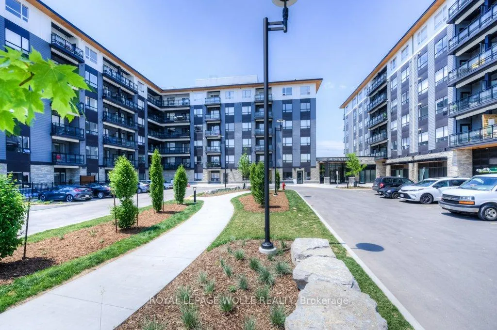 Photo 5 of Unit 510, 255 Northfield Drive, Waterloo — HOMEH