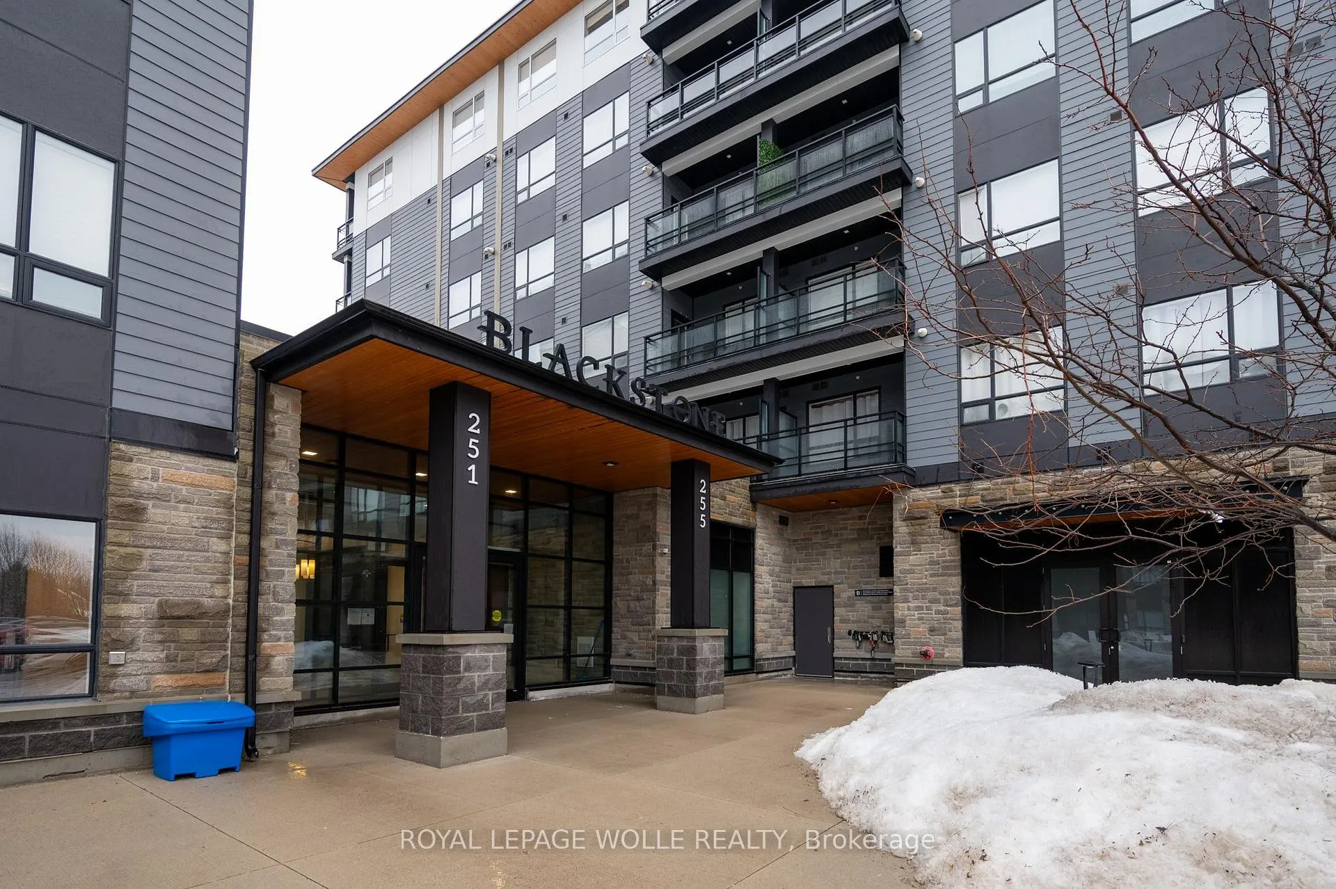 Photo 45 of Unit 510, 255 Northfield Drive, Waterloo — HOMEH
