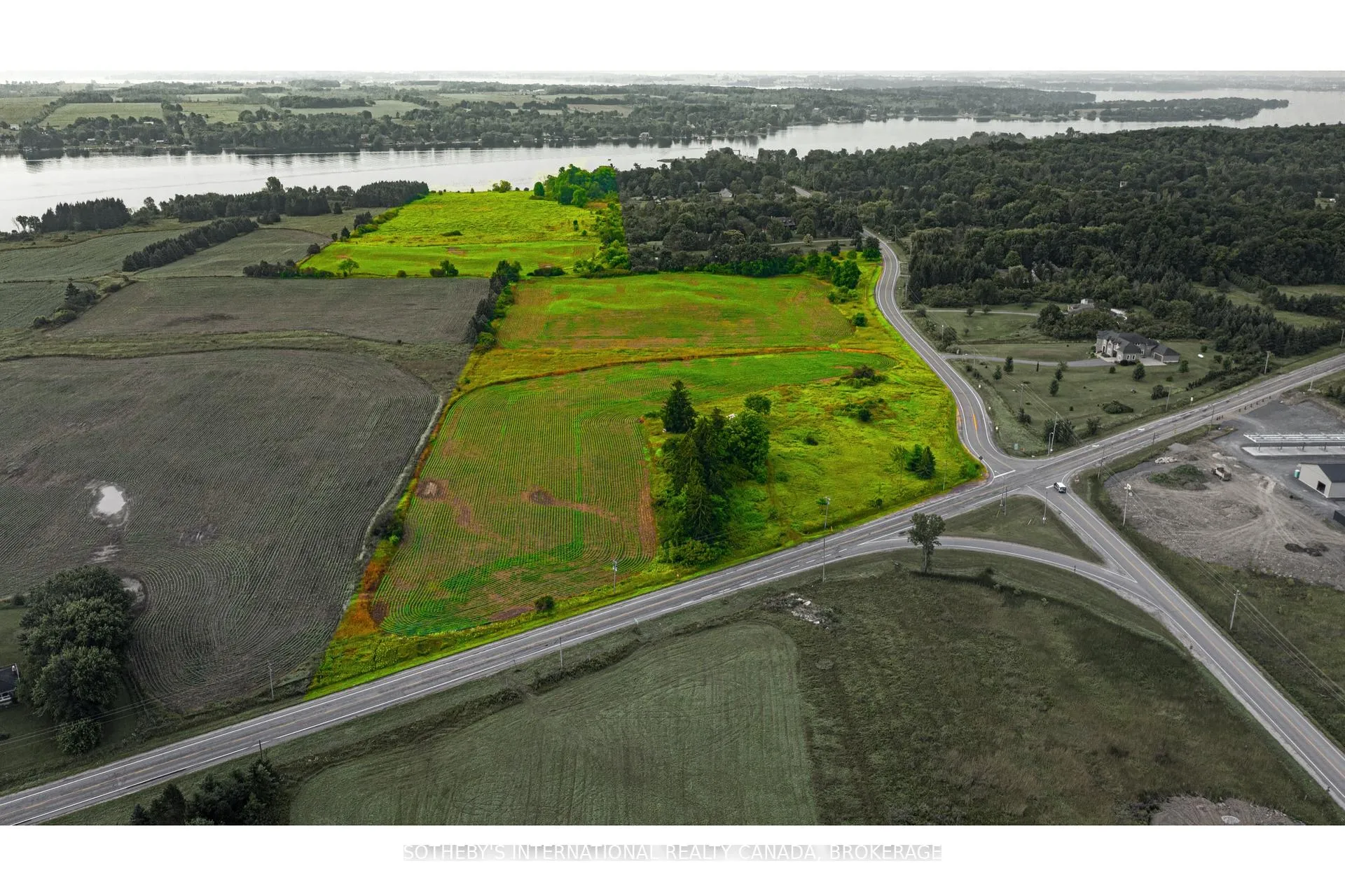 Photo 3 of 2745 Hwy 2, Kingston, Kingston East (Incl Barret Crt) — HOMEH