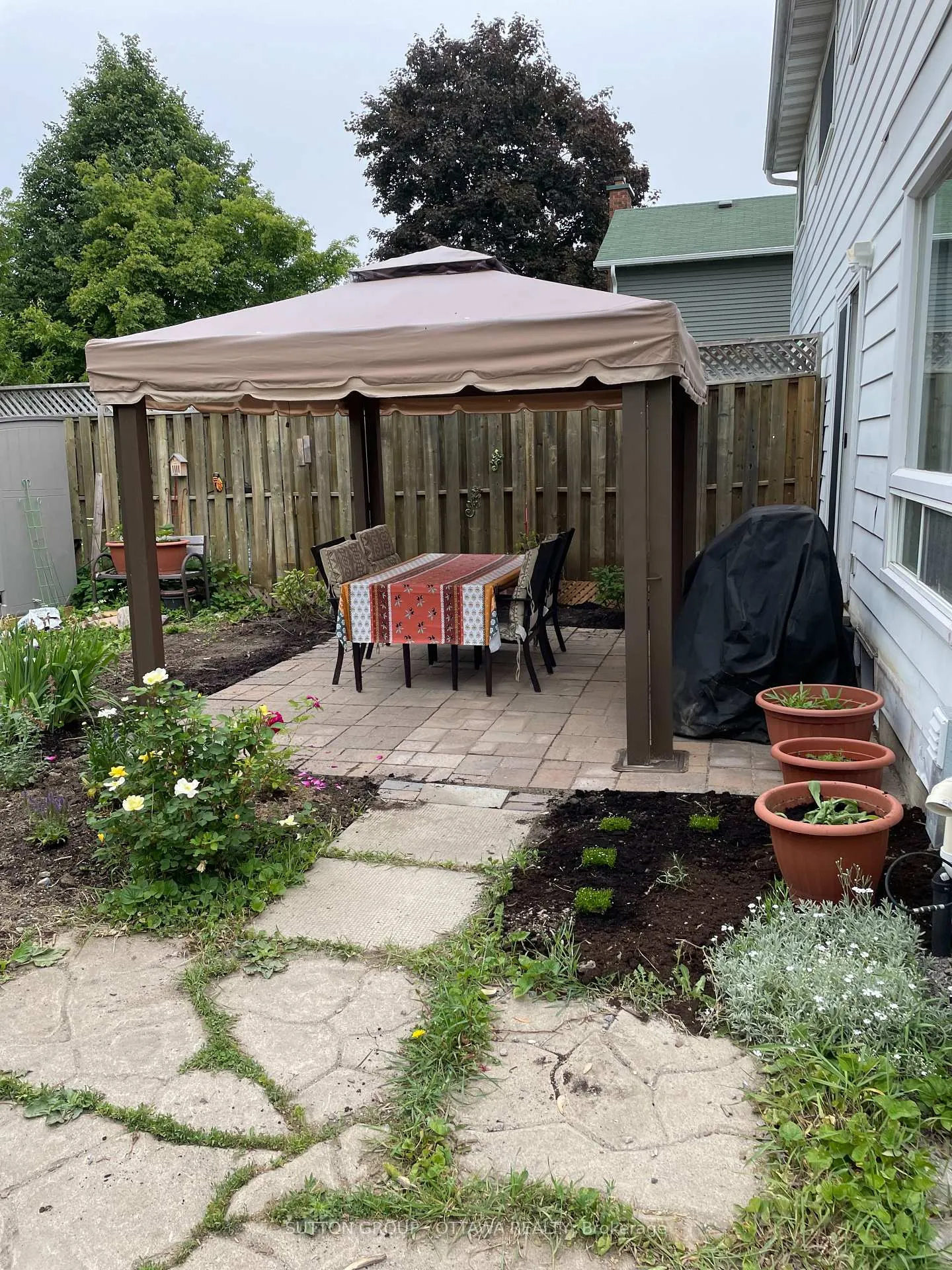 Photo 28 of 1713 Stoneboat Crescent, Ottawa, Convent Glen South — HOMEH
