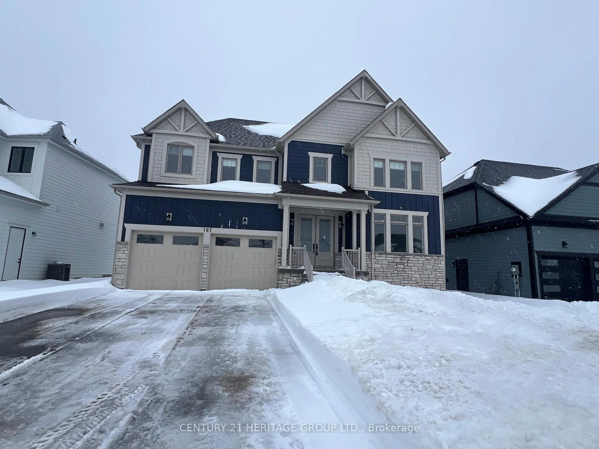 Photo 2 of 107 Reed Way, Blue Mountains — HOMEH