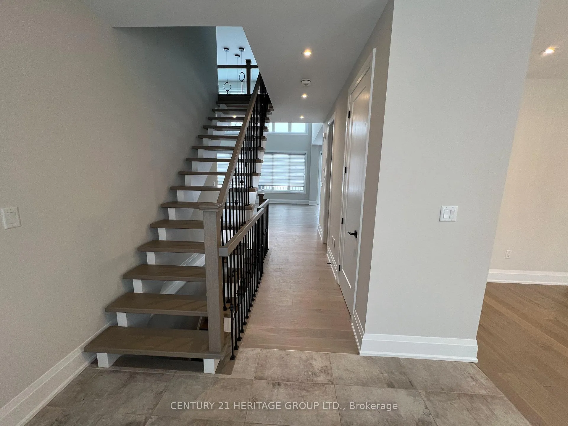 Photo 4 of 107 Reed Way, Blue Mountains — HOMEH