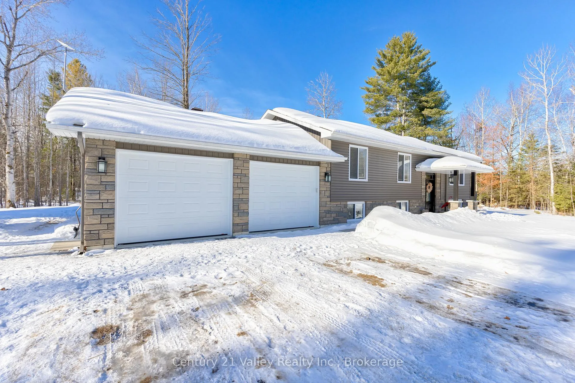 Photo 6 of 543 Anderson Road, McNab/Braeside, Mcnab/Braeside Twps — HOMEH