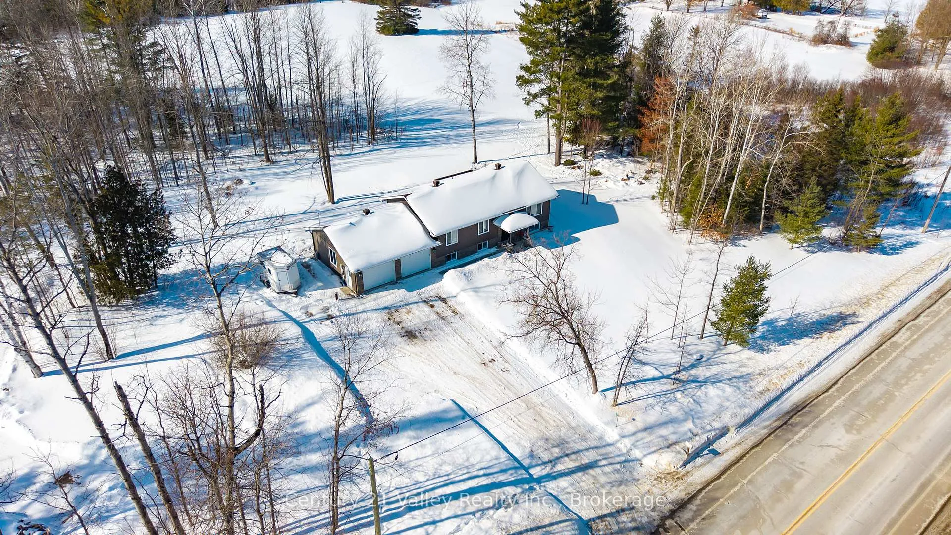 Photo 8 of 543 Anderson Road, McNab/Braeside, Mcnab/Braeside Twps — HOMEH