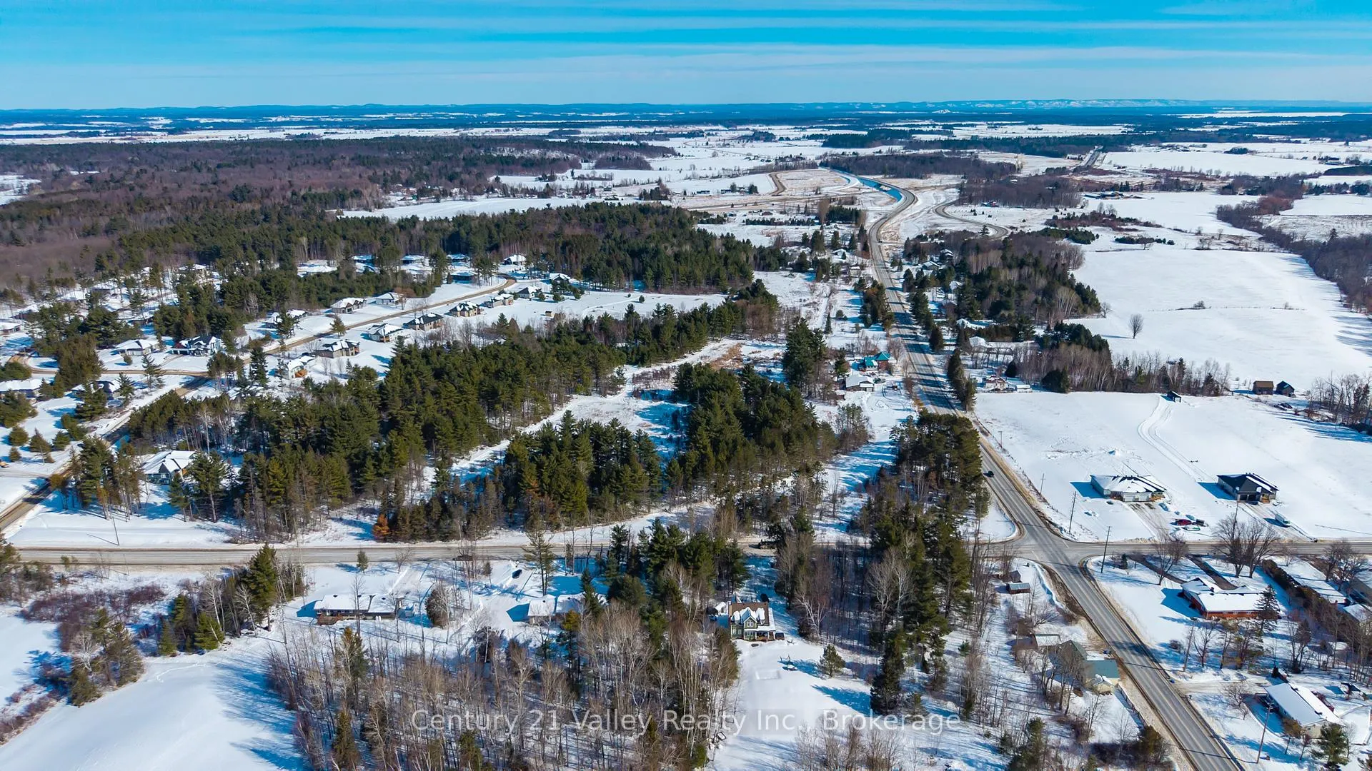 Photo 11 of 543 Anderson Road, McNab/Braeside, Mcnab/Braeside Twps — HOMEH