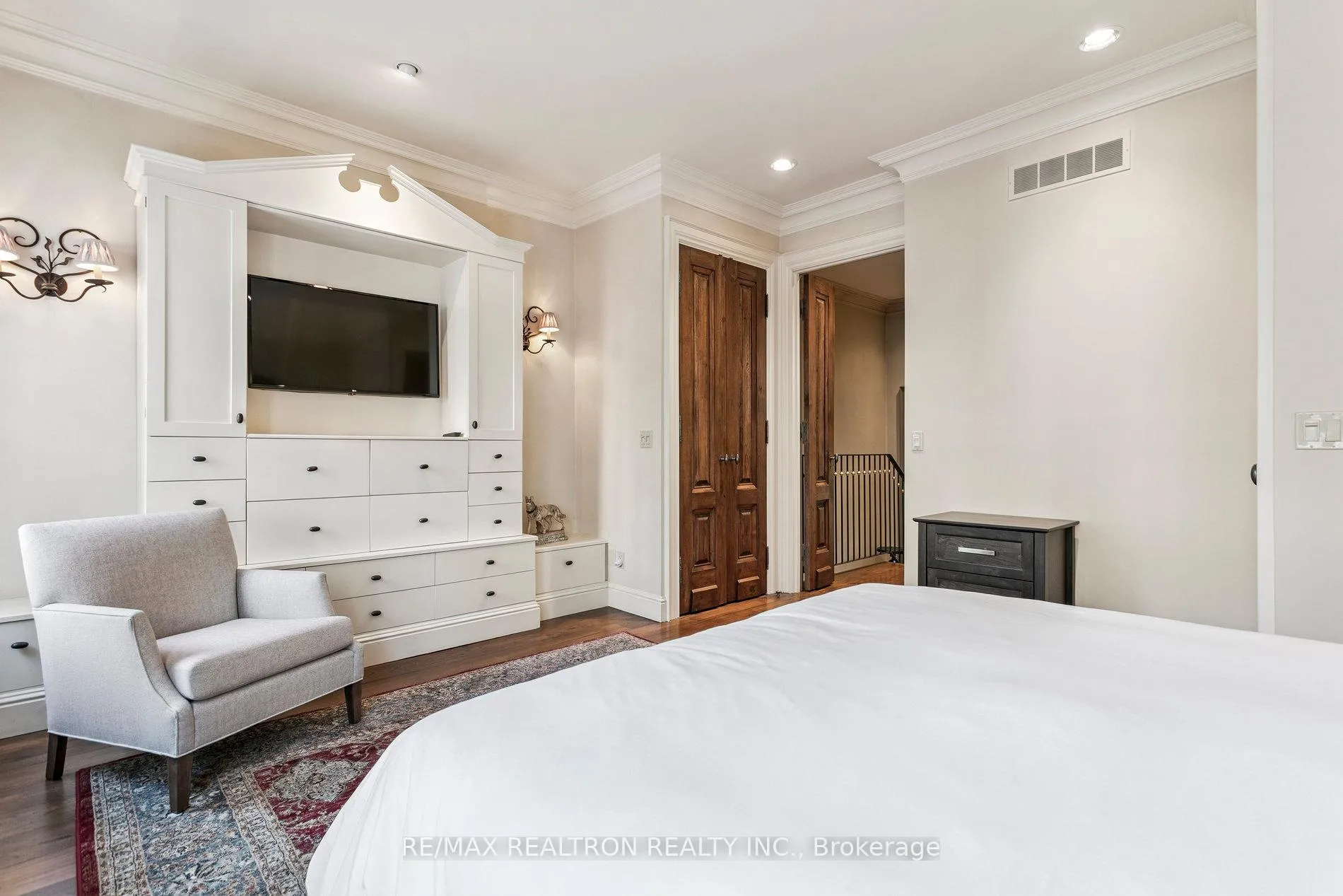 Photo 16 of 8 Belmont Street, Toronto, The Annex — HOMEH