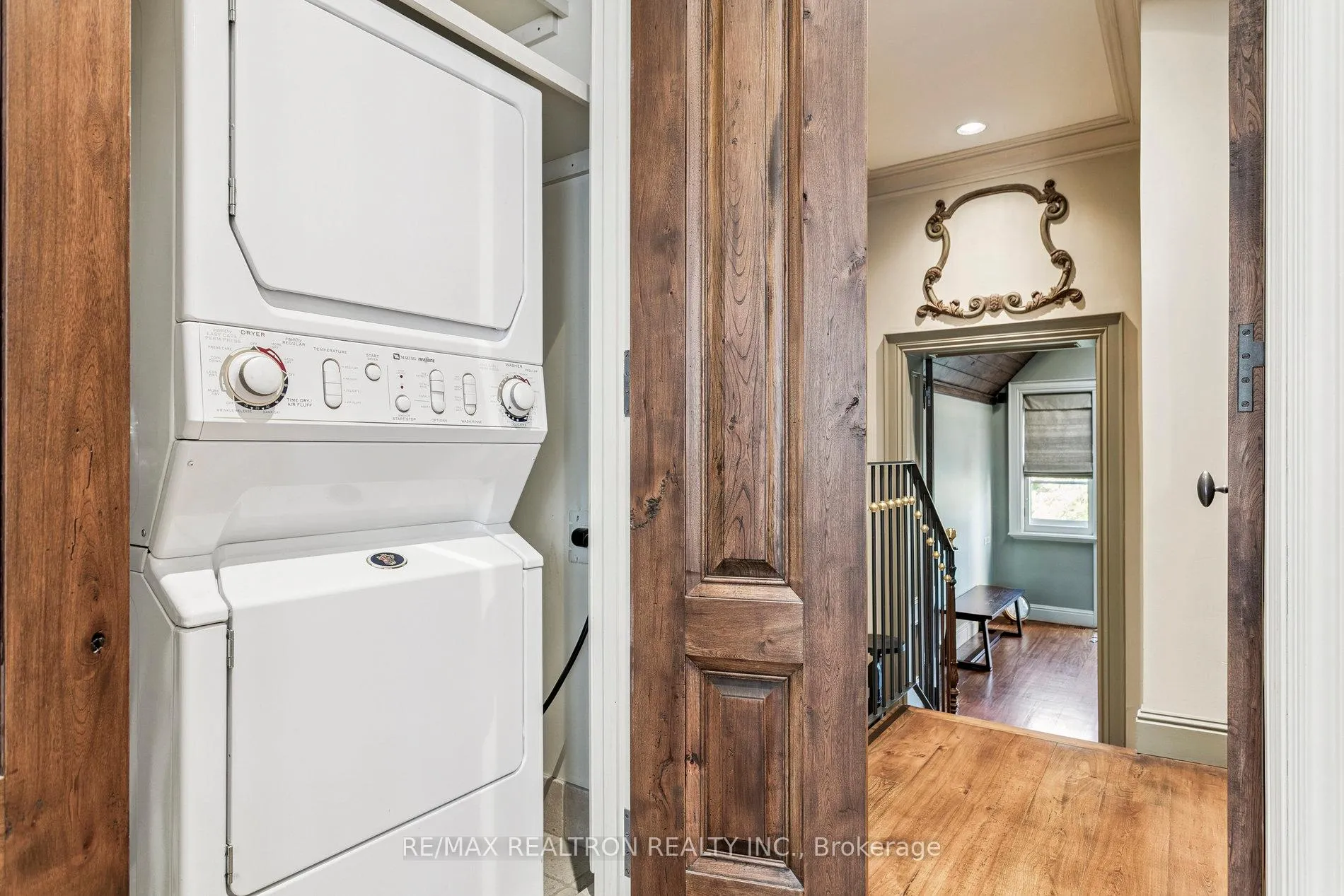 Photo 21 of 8 Belmont Street, Toronto, The Annex — HOMEH