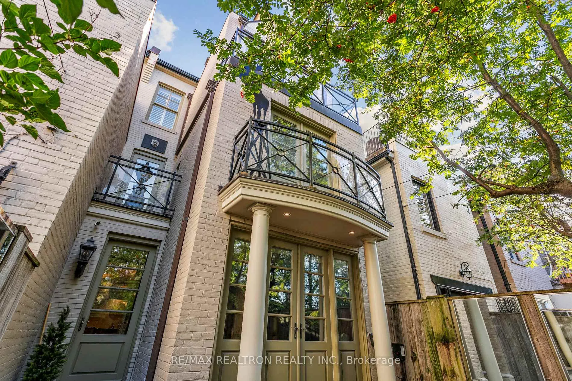 Photo 34 of 8 Belmont Street, Toronto, The Annex — HOMEH