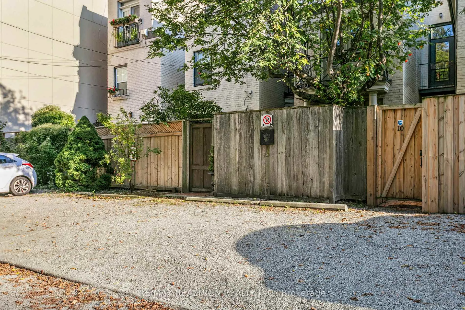 Photo 37 of 8 Belmont Street, Toronto, The Annex — HOMEH