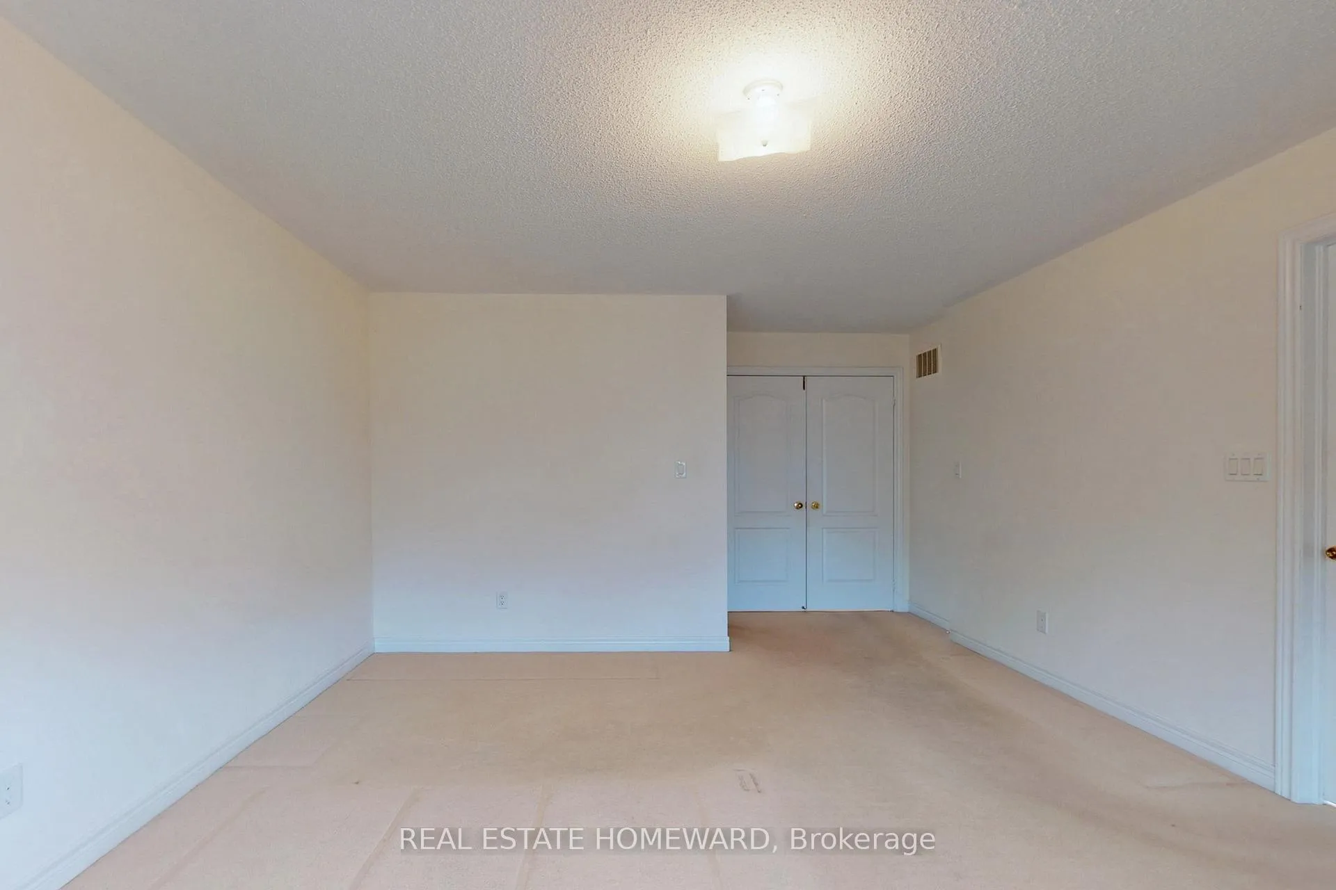 Photo 22 of 119 Capera Drive, Vaughan, Vellore Village — HOMEH