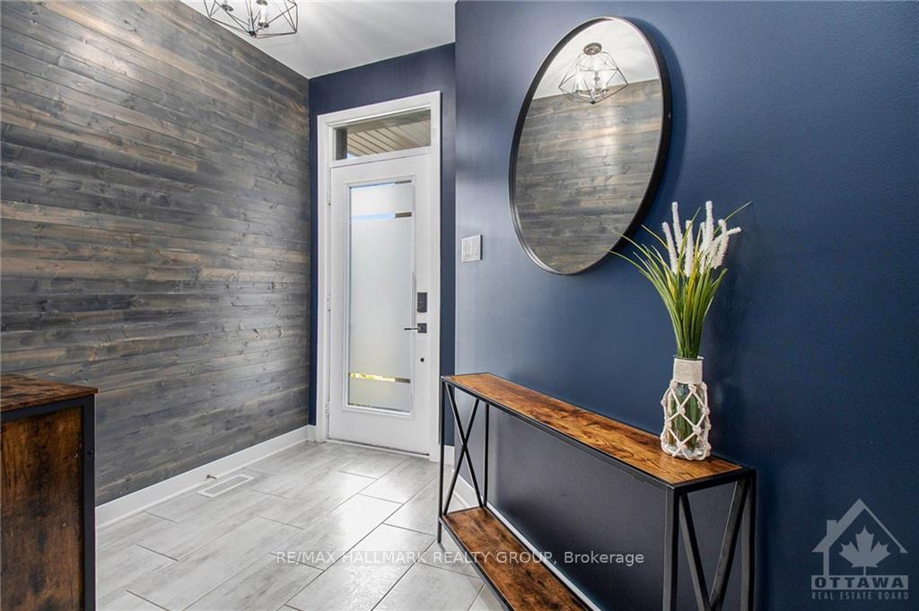 Photo 2 of 773 Wooler Place, Ottawa, Leitrim — HOMEH