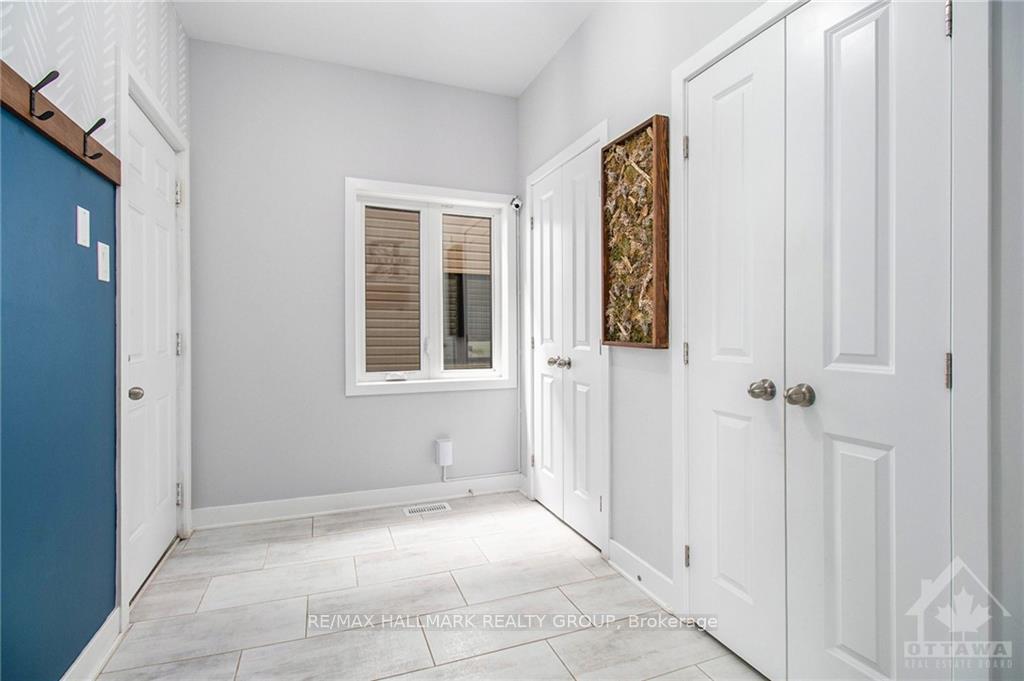 Photo 3 of 773 Wooler Place, Ottawa, Leitrim — HOMEH