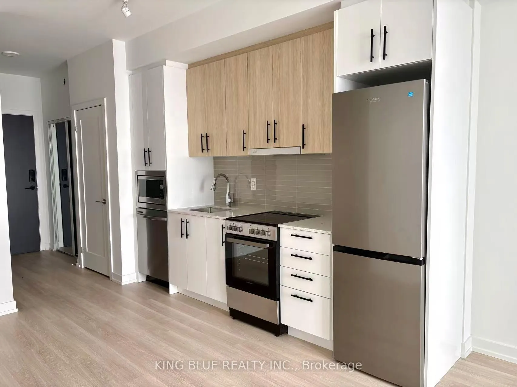 Photo 3 of Unit 1512, 9763 Markham Road, Markham, Greensborough — HOMEH