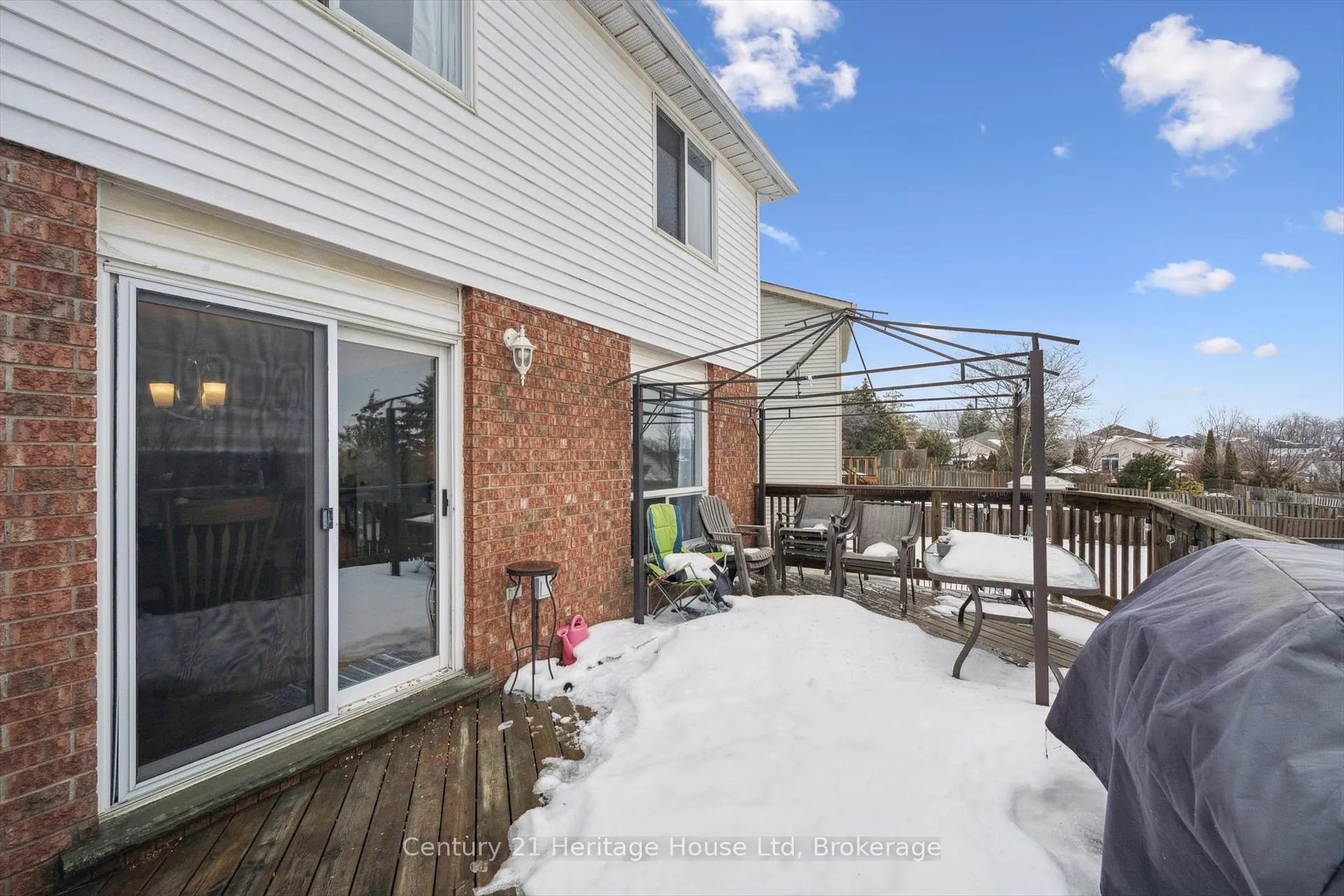 Photo 27 of 425 Misty Crescent, Kitchener, Grand River North — HOMEH