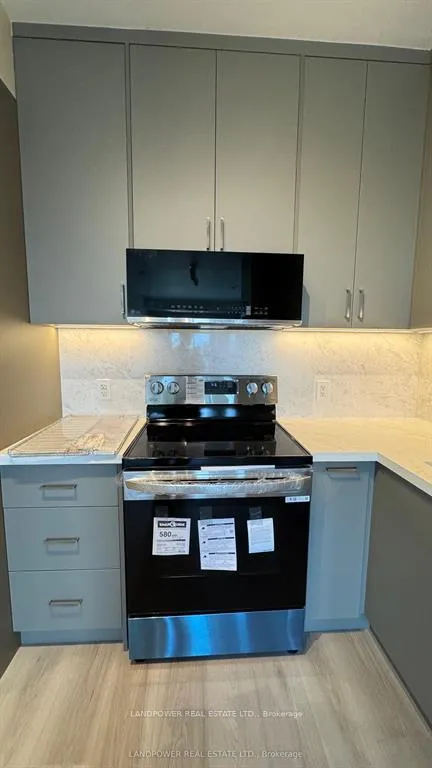 Photo 5 of Unit 1017, 325 South Park Road, Markham, Commerce Valley — HOMEH