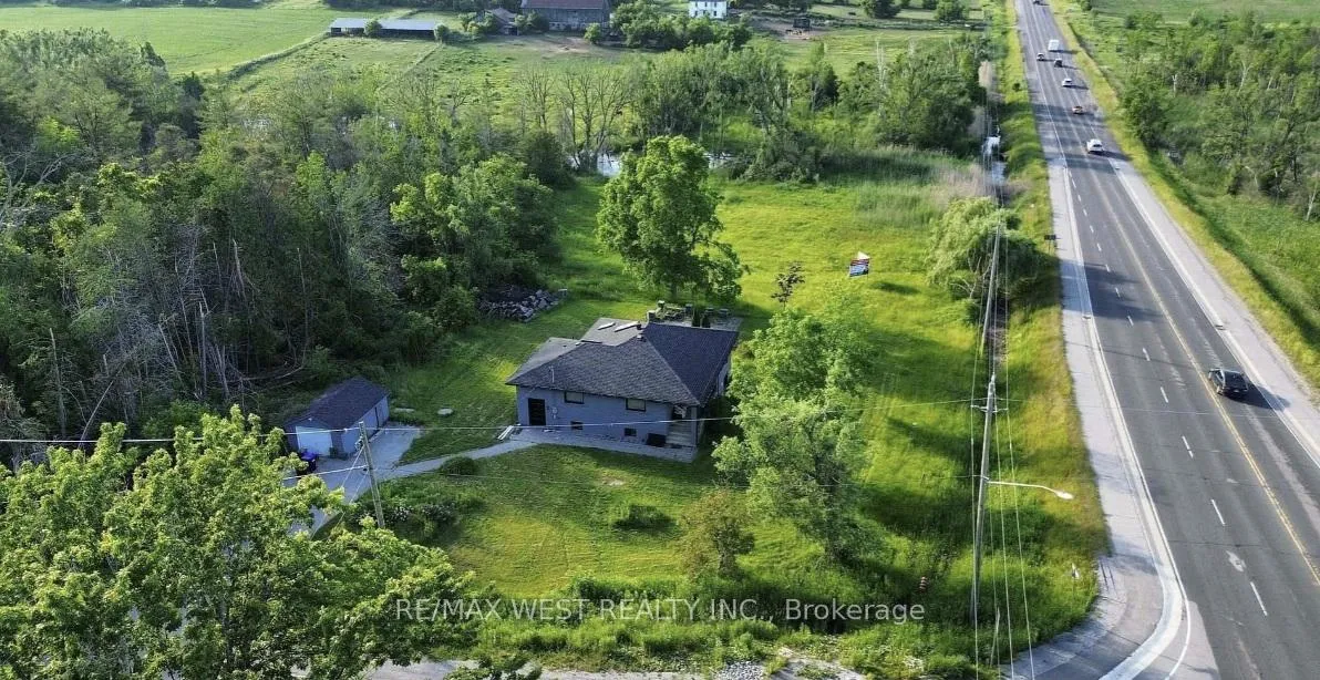 Photo 36 of 7118 Yonge Street, Innisfil, Rural Innisfil — HOMEH