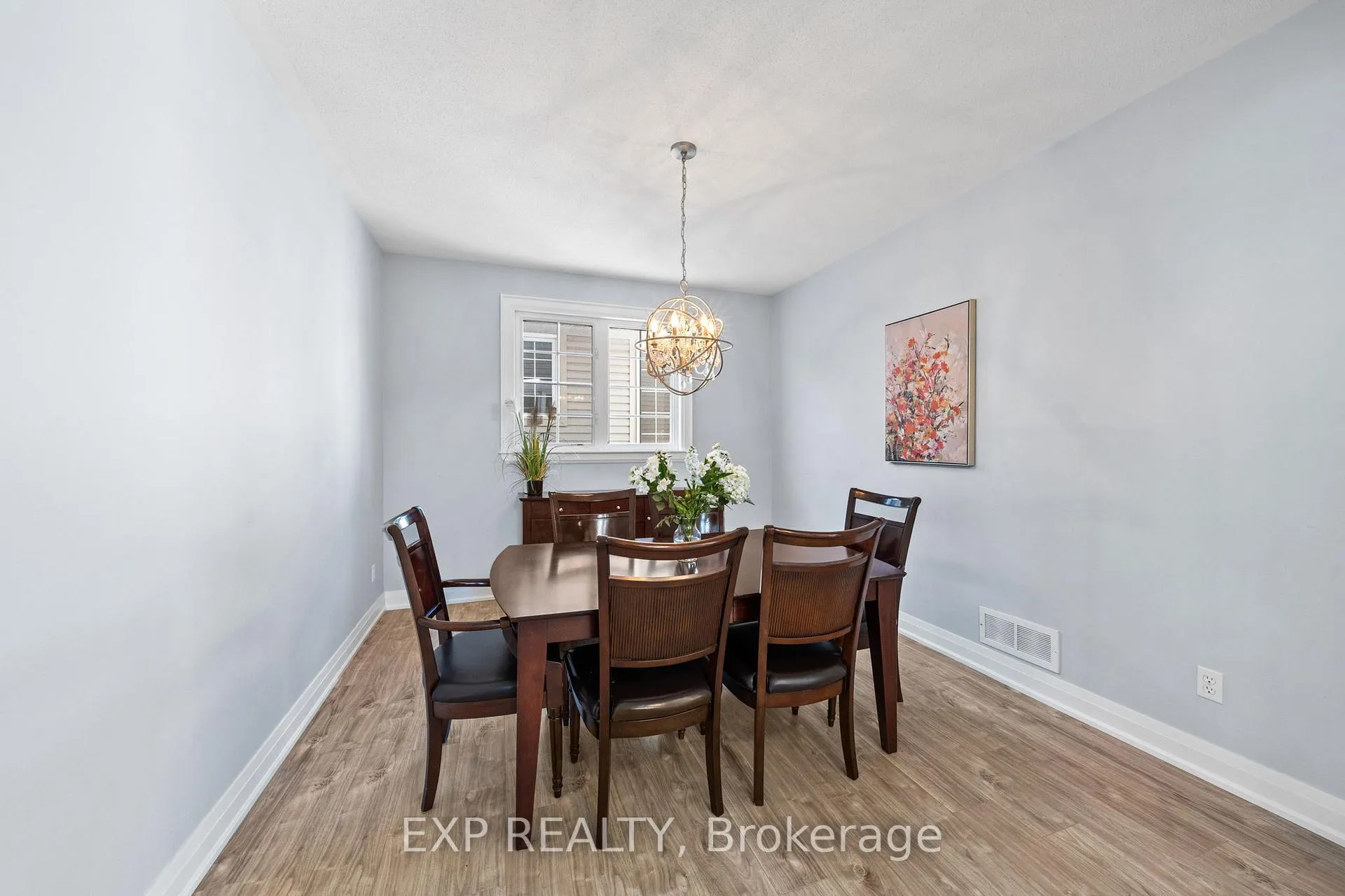 Photo 10 of 117 Joshua Street, Ottawa, Mer Bleue/Bradley Estates/Anderson Park — HOMEH