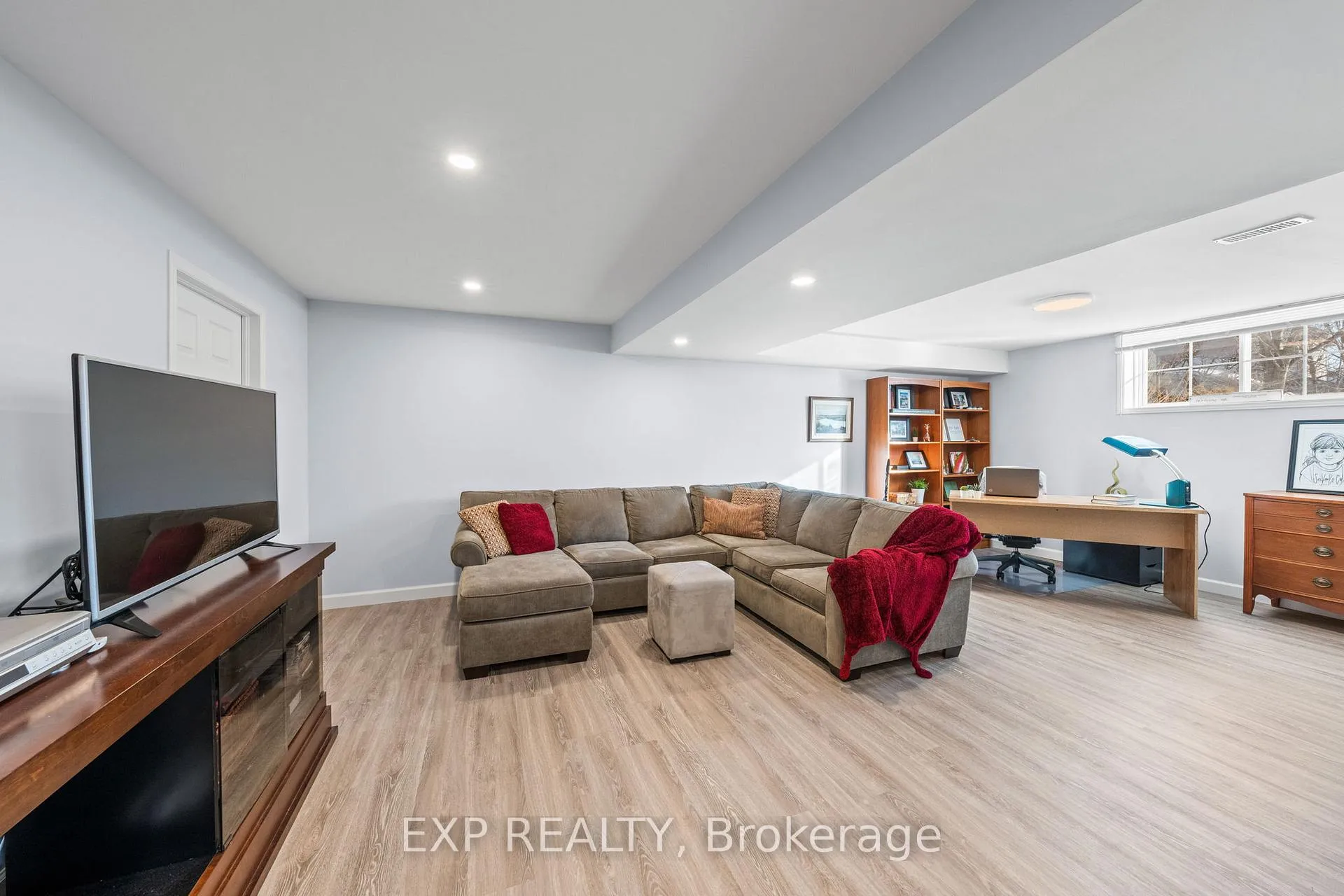 Photo 36 of 117 Joshua Street, Ottawa, Mer Bleue/Bradley Estates/Anderson Park — HOMEH