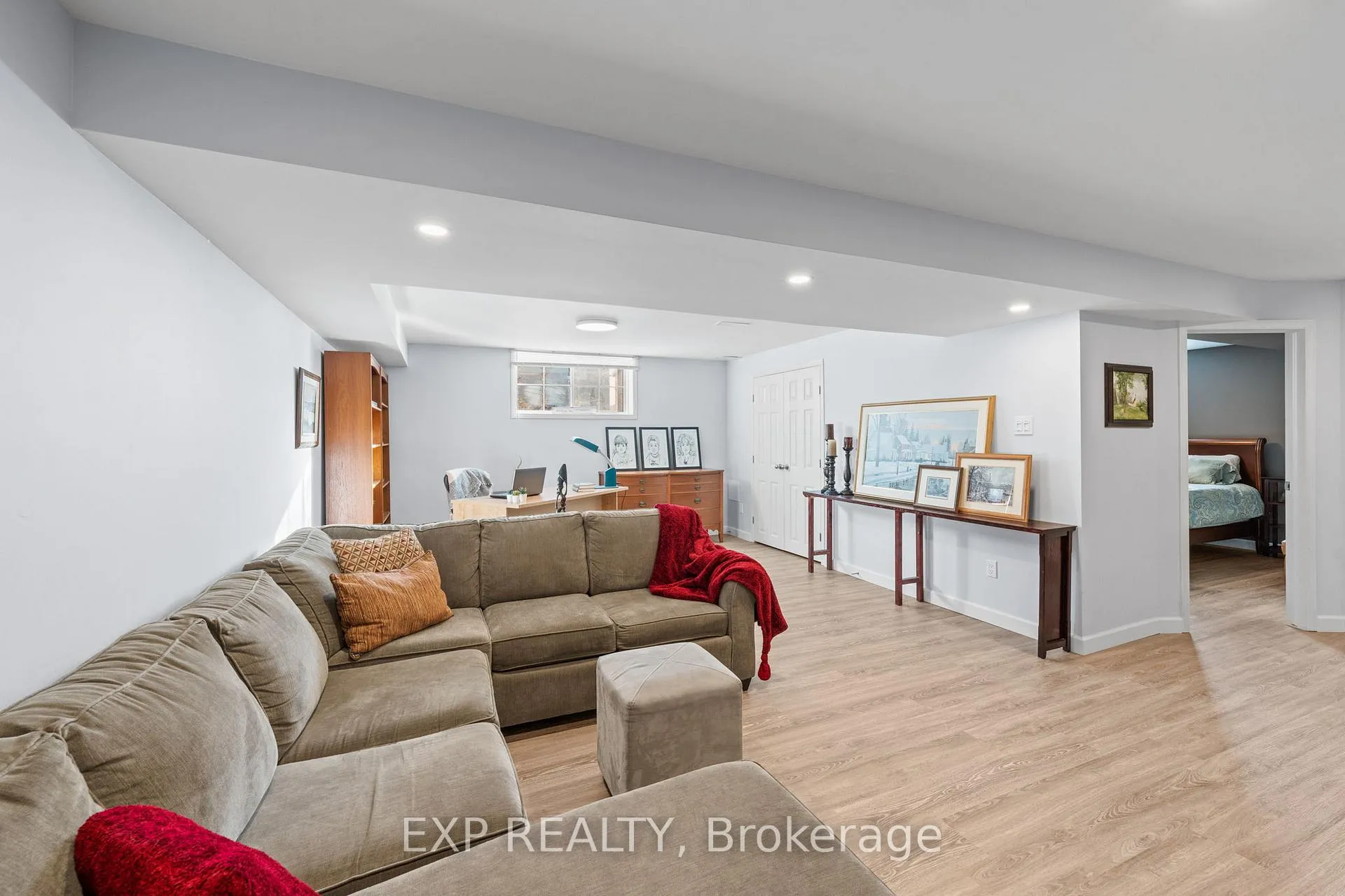 Photo 40 of 117 Joshua Street, Ottawa, Mer Bleue/Bradley Estates/Anderson Park — HOMEH