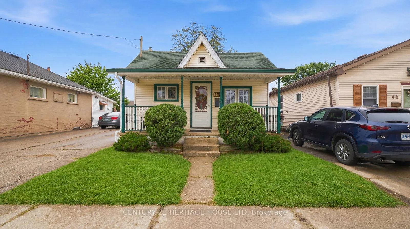 Photo 1 of 44 Curtis Street, Brantford — HOMEH