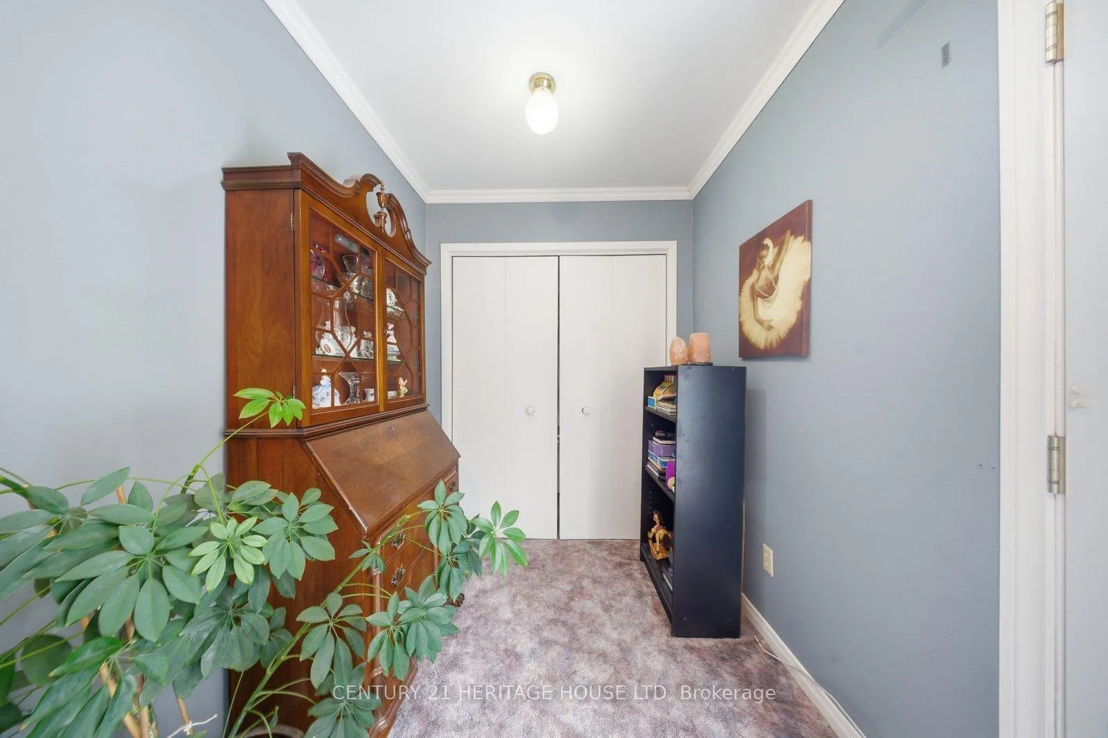 Photo 18 of 44 Curtis Street, Brantford — HOMEH