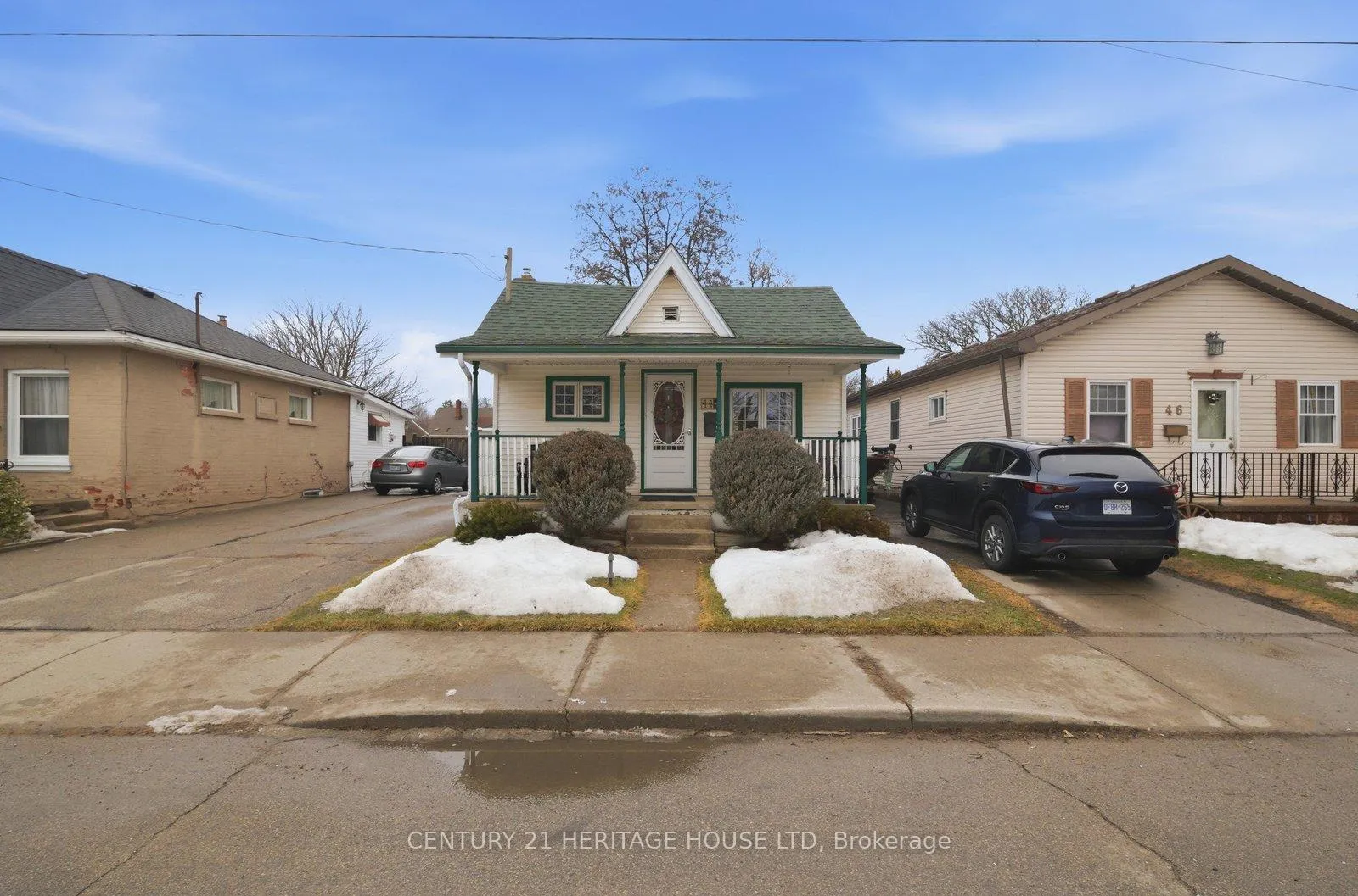 Photo 29 of 44 Curtis Street, Brantford — HOMEH
