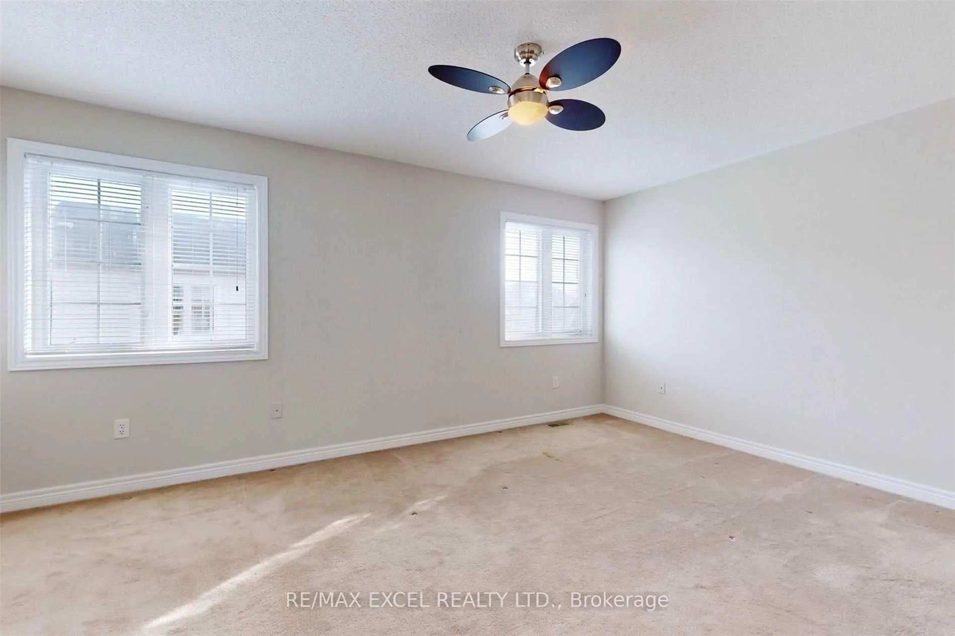 Photo 18 of 525 Country Glen Road, Markham, Cornell — HOMEH
