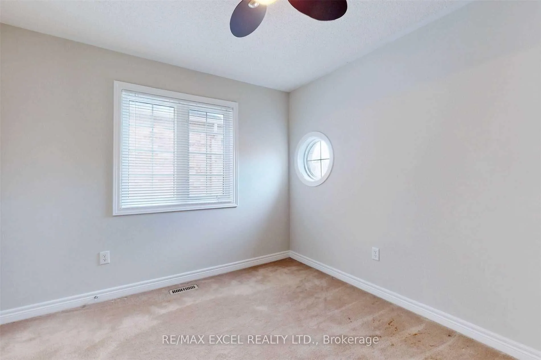 Photo 23 of 525 Country Glen Road, Markham, Cornell — HOMEH