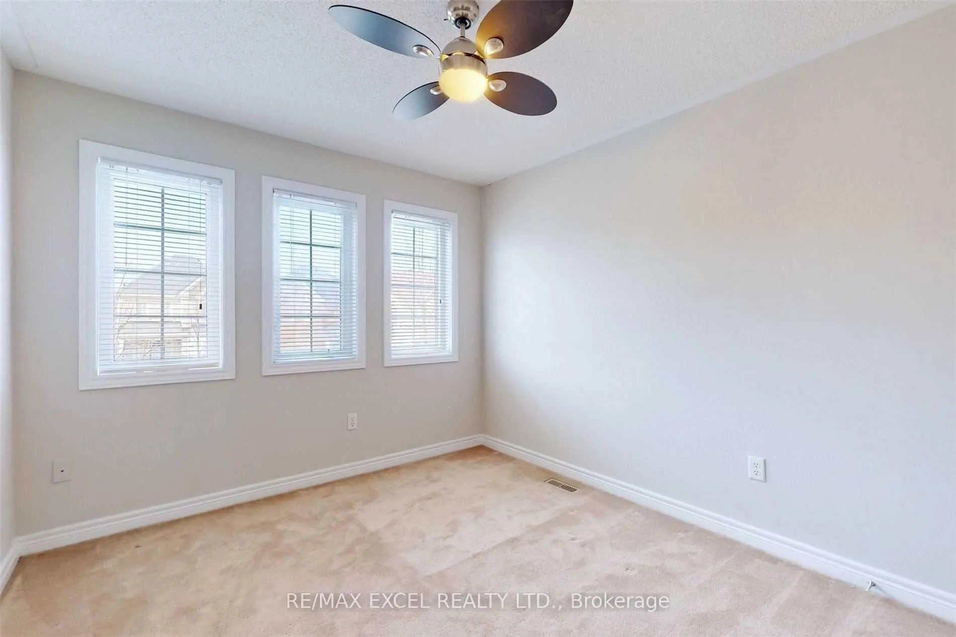 Photo 25 of 525 Country Glen Road, Markham, Cornell — HOMEH