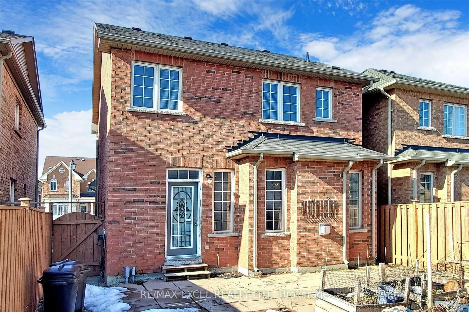 Photo 28 of 525 Country Glen Road, Markham, Cornell — HOMEH