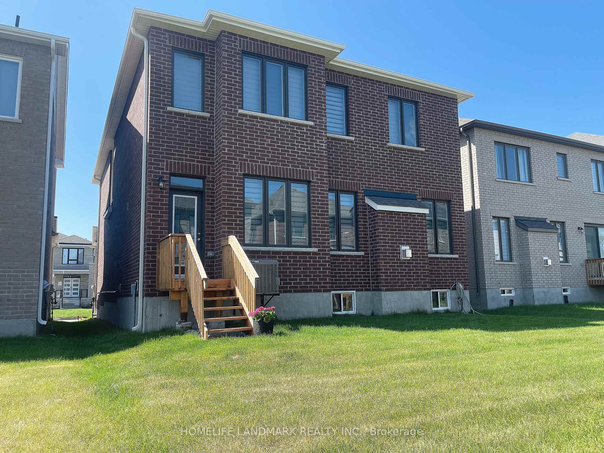 Photo 40 of 708 Newlove Street, Innisfil, Rural Innisfil — HOMEH