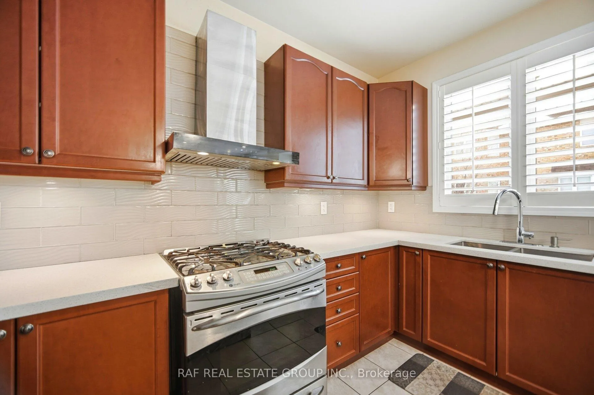 Photo 13 of 908 Syndenham Lane, Milton, Willmott — HOMEH