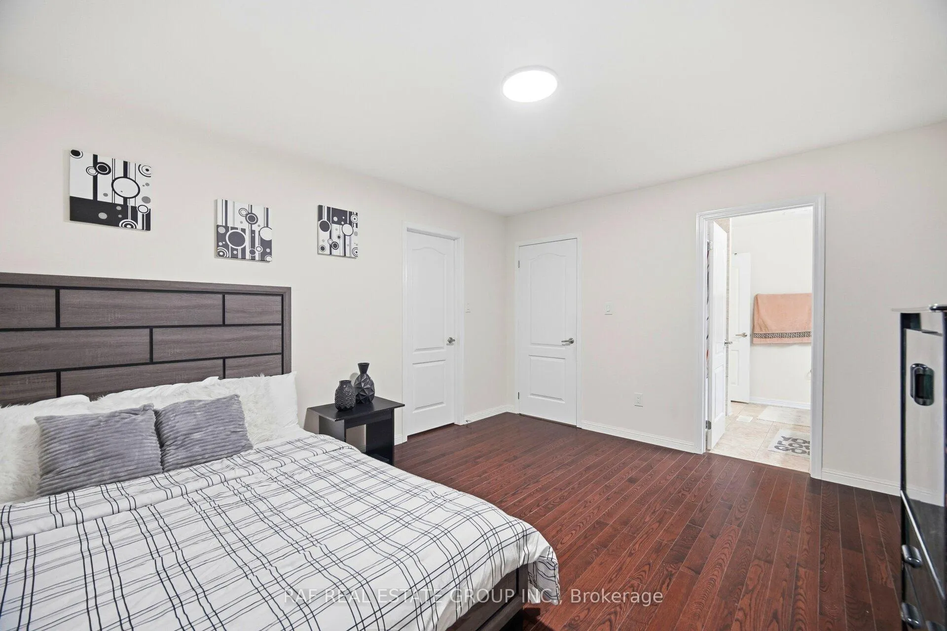 Photo 34 of 908 Syndenham Lane, Milton, Willmott — HOMEH