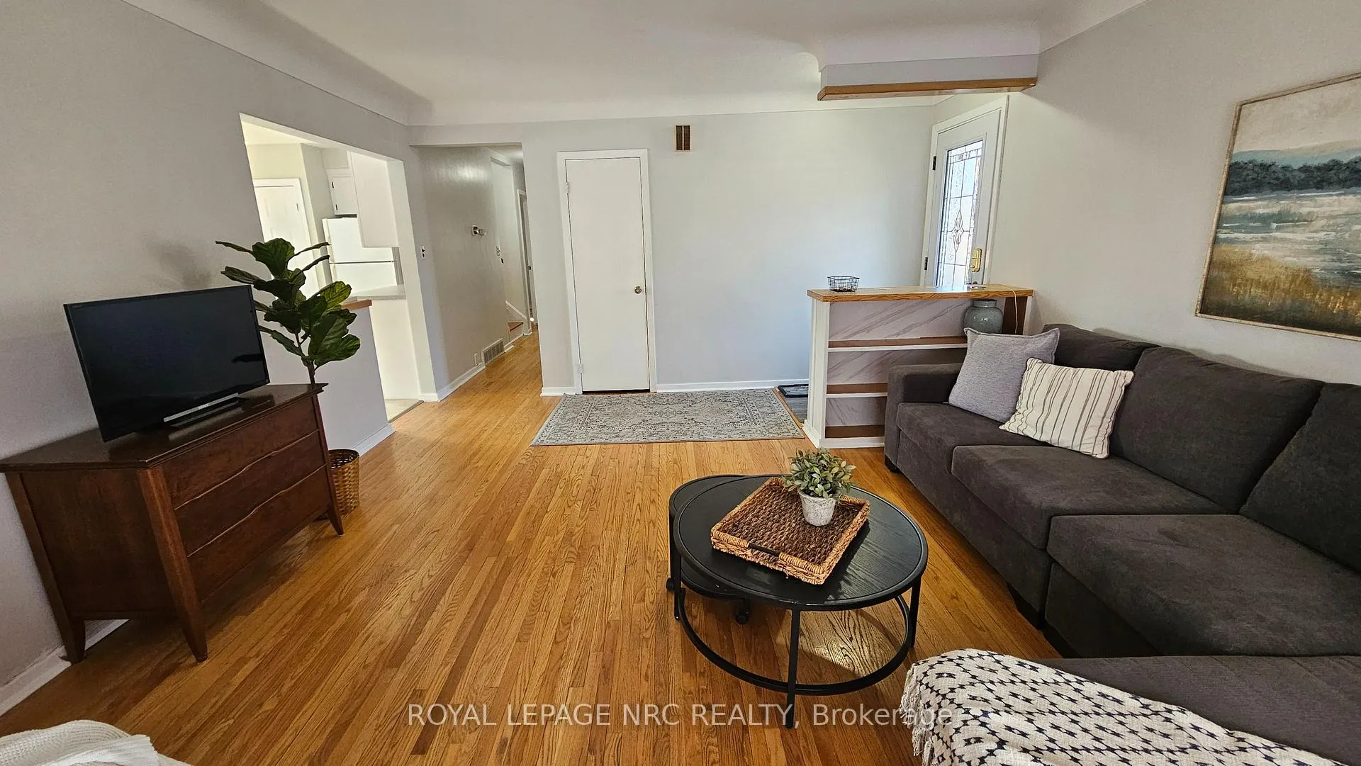 Photo 6 of 55 Connaught Avenue, Welland, Prince Charles — HOMEH