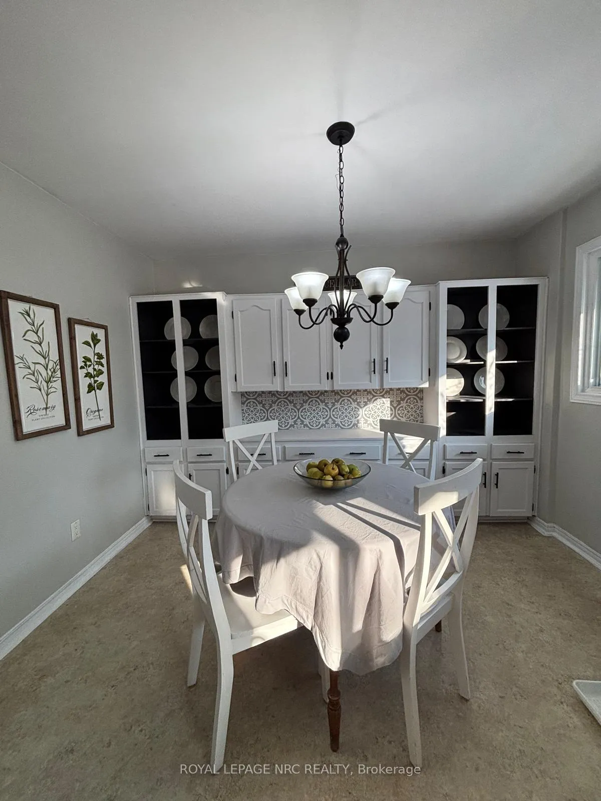 Photo 7 of 55 Connaught Avenue, Welland, Prince Charles — HOMEH