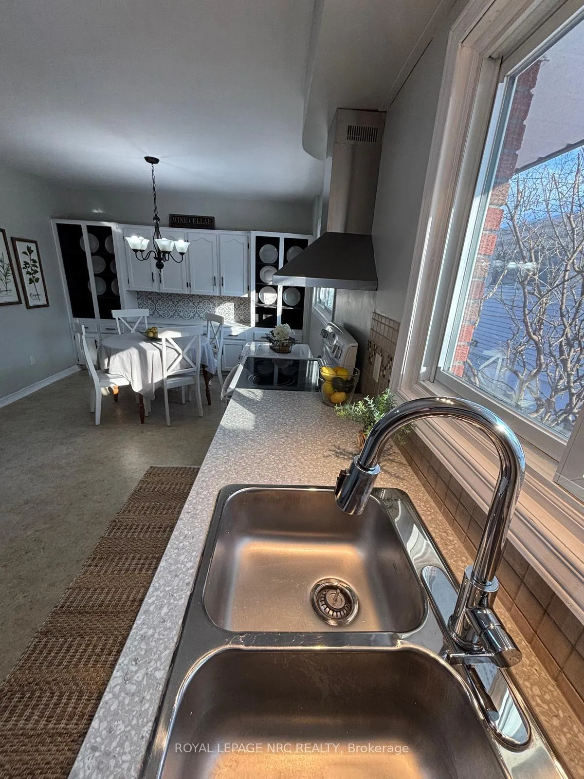 Photo 8 of 55 Connaught Avenue, Welland, Prince Charles — HOMEH