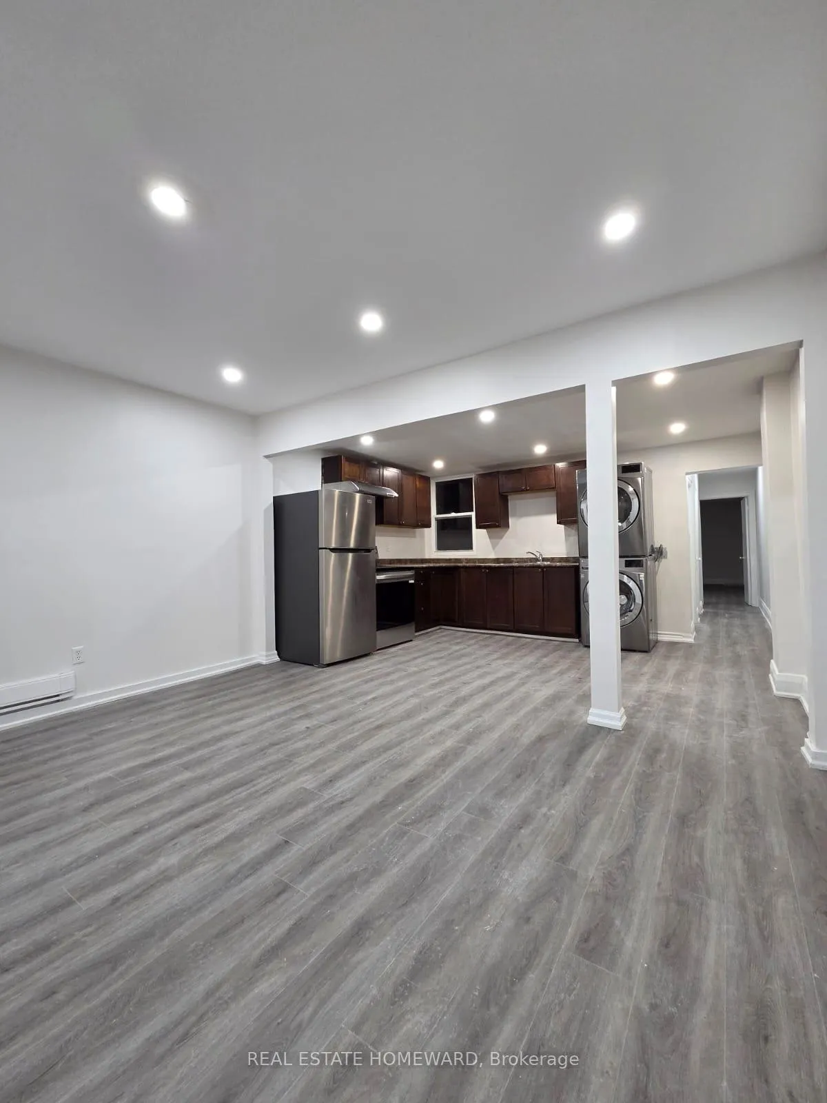 Photo 3 of 1445 Gerrard Street E, Toronto, Greenwood-Coxwell — HOMEH