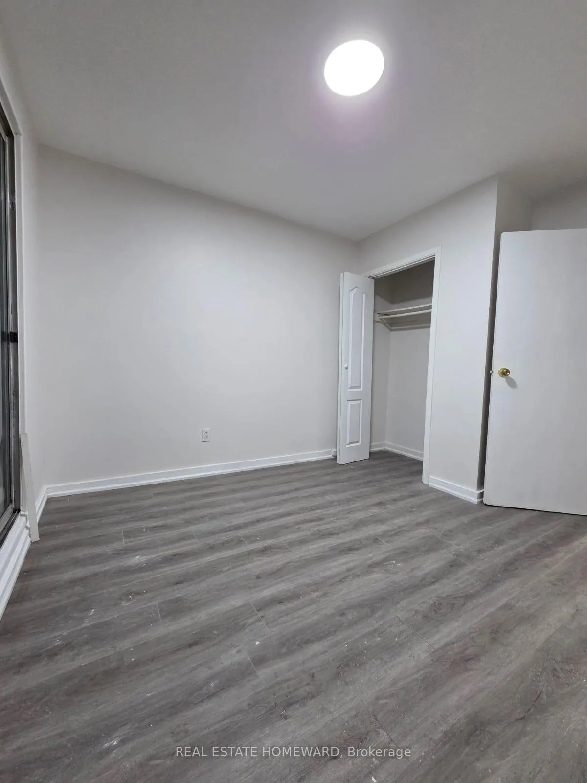 Photo 12 of 1445 Gerrard Street E, Toronto, Greenwood-Coxwell — HOMEH