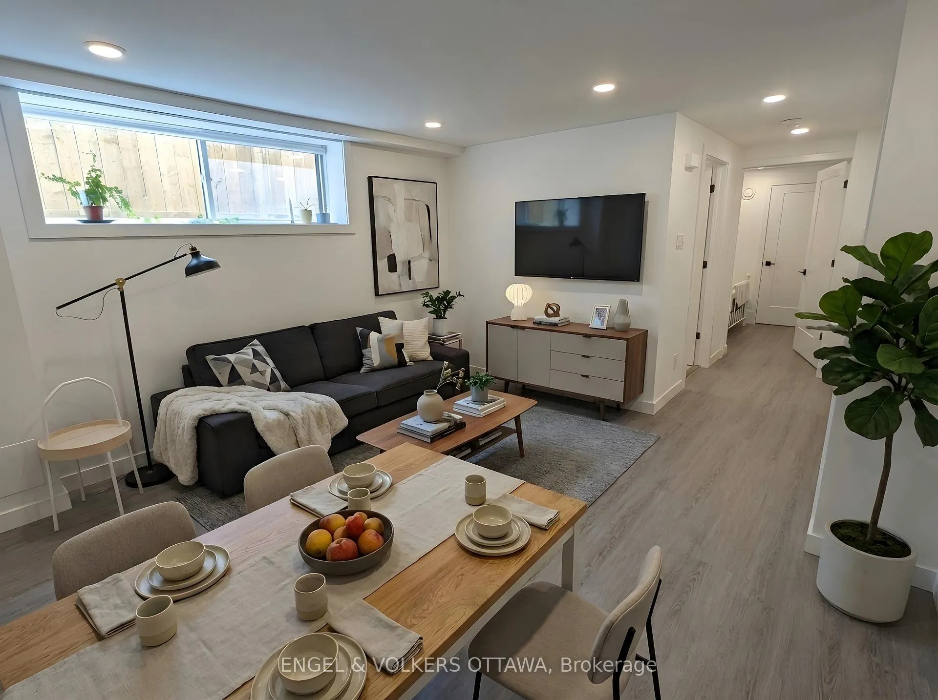 Photo 4 of Unit B, 125 Carruthers Avenue, Ottawa, Mechanicsville — HOMEH